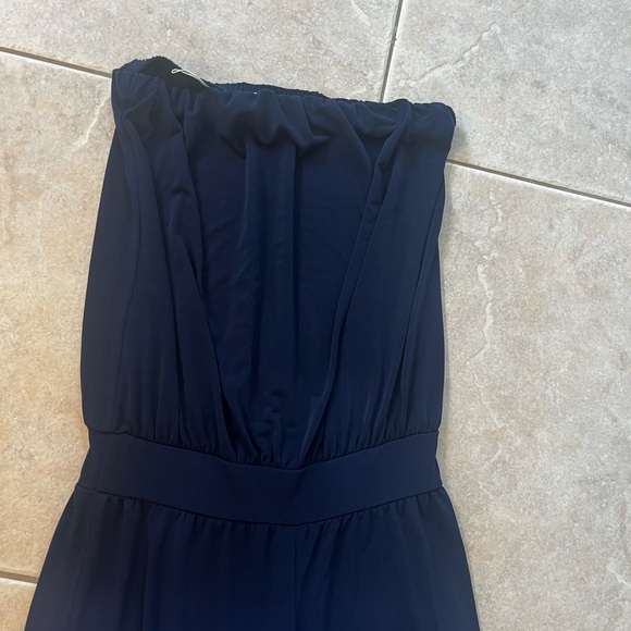 Veronica M Navy Strapless Drop Waist Jumpsuit NWOT size small - Picture 8 of 12